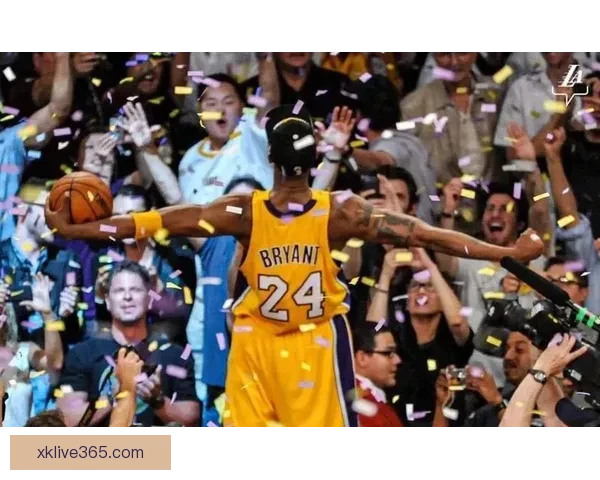 里程碑式悲情 布克生涯总得分突破一万八千仅次乔丹科比位列第三年轻得分后卫